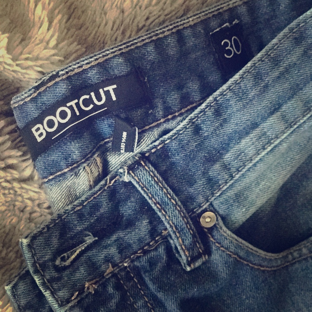 Cotton on "Bootcut" men's jean sz 30.