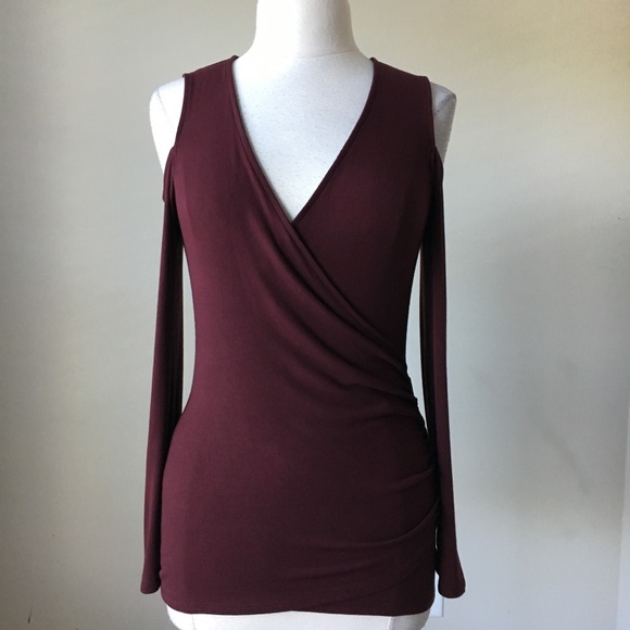 Cold shoulder surplice burgundy lace up top - Picture 6 of 6