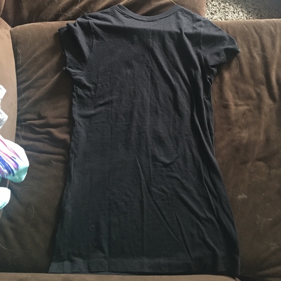 Volcom shirt from pacsun! - Picture 2 of 3