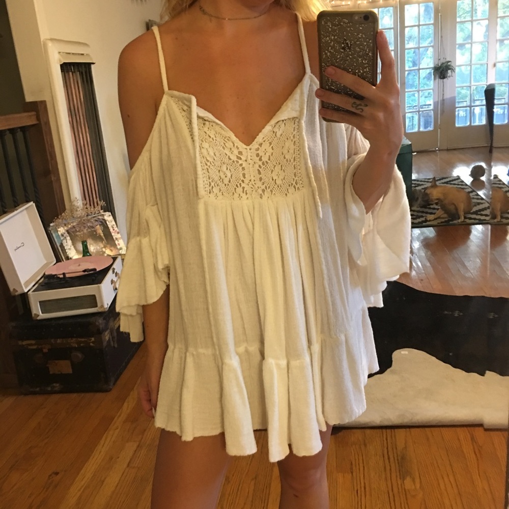 Planet Blue White Open Shoulder Dress - S