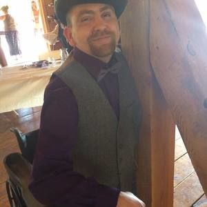 Meet your Posher, Keith