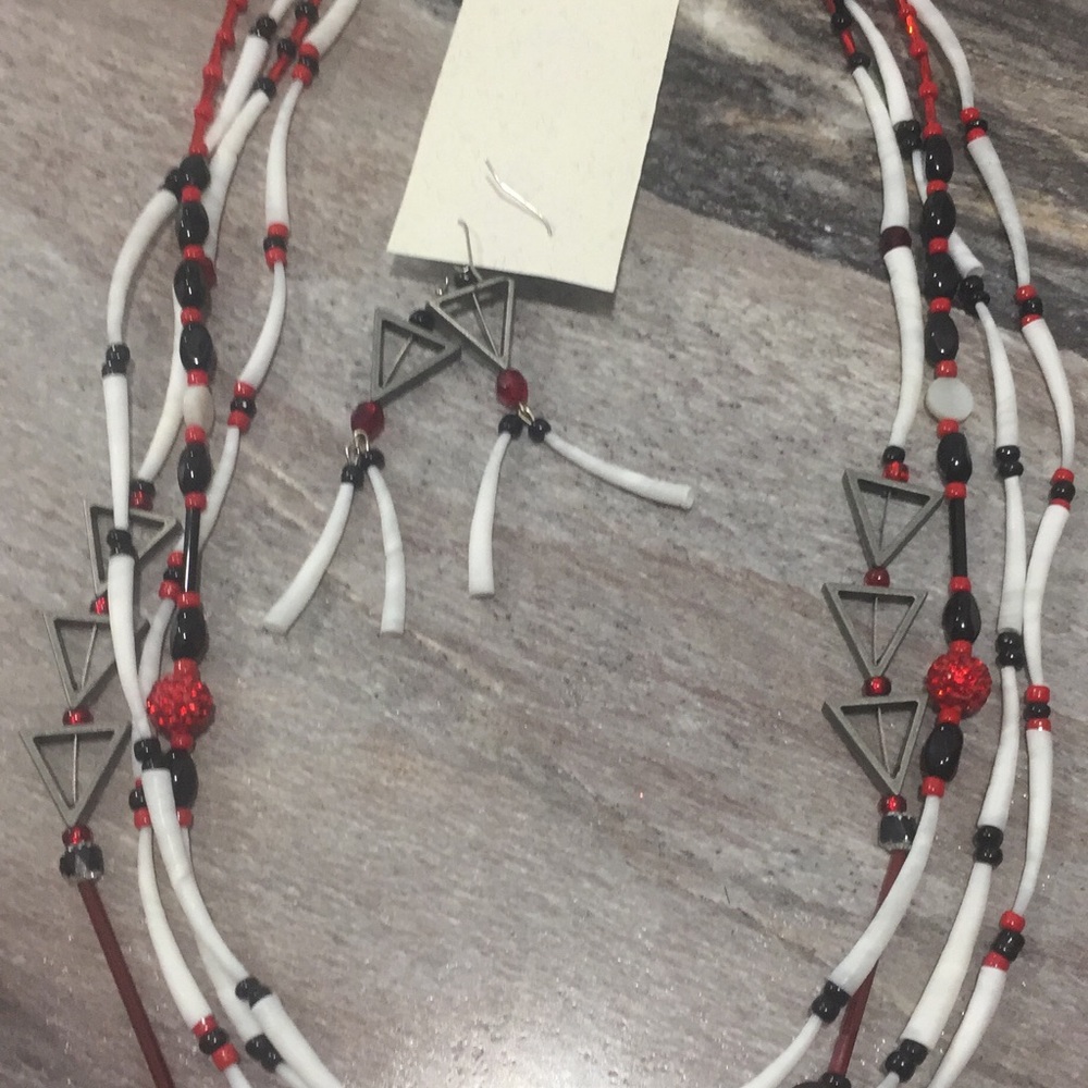 Necklace and Earrings set