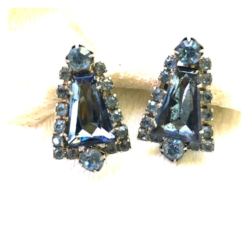 Vintage Blue Rhinestone Clip Earrings