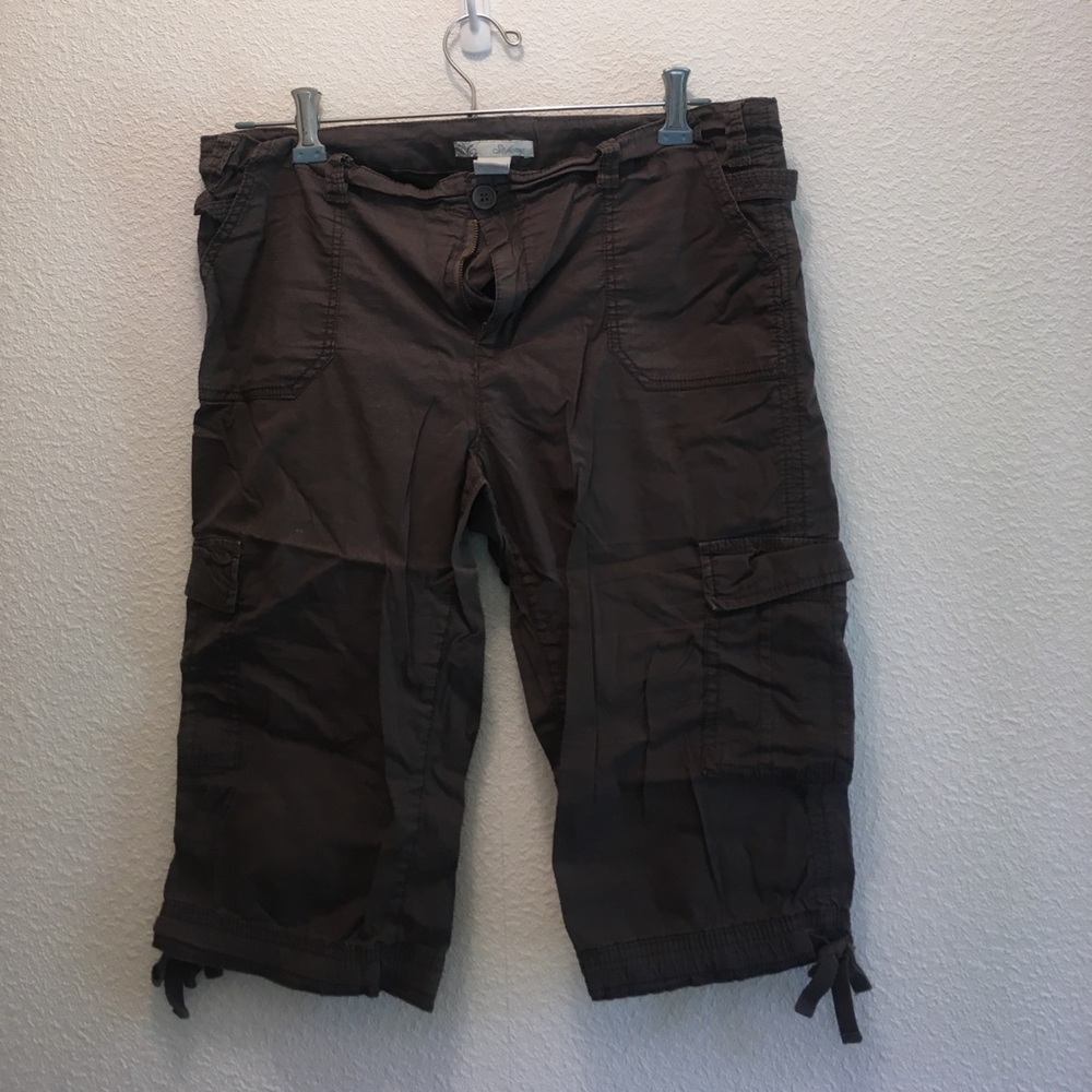 Mushroom Brown Capri Cargo Style Pants, Sz 14