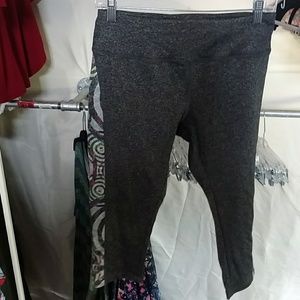 Jade Lularoe workout capri's