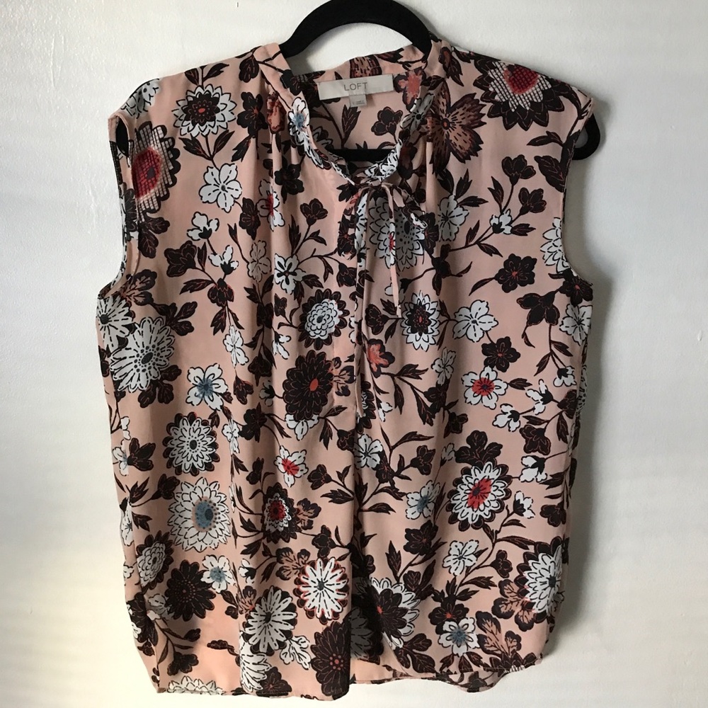 Loft Pink flower pattern blouse