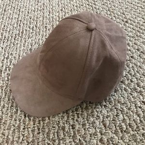 NWOT H&M baseball cap NWOT H&M baseball cap