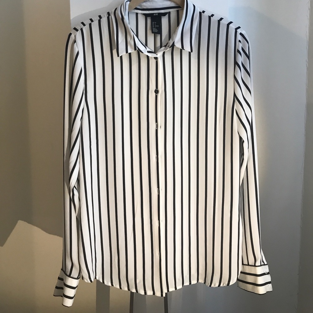 Striped long sleeved blouse