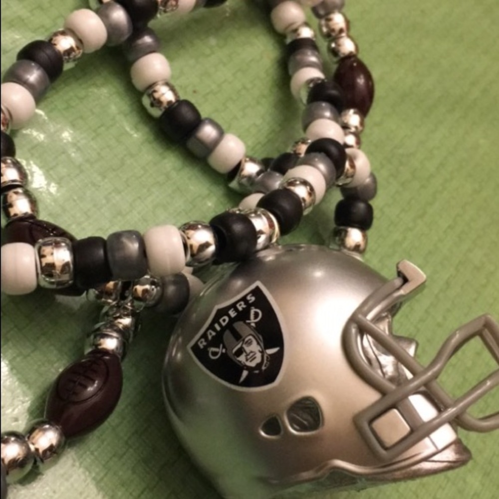 Oakland Raiders game day necklace