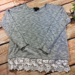 🍁Lane Bryant Gray Sweater Lace Trim 🍁Lane Bryant Gray Sweater Lace Trim