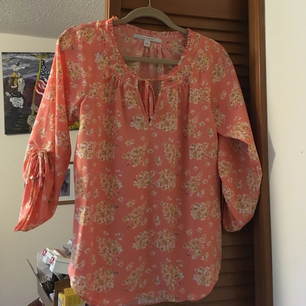 Lauren Conrad flowered quarter-length shirt