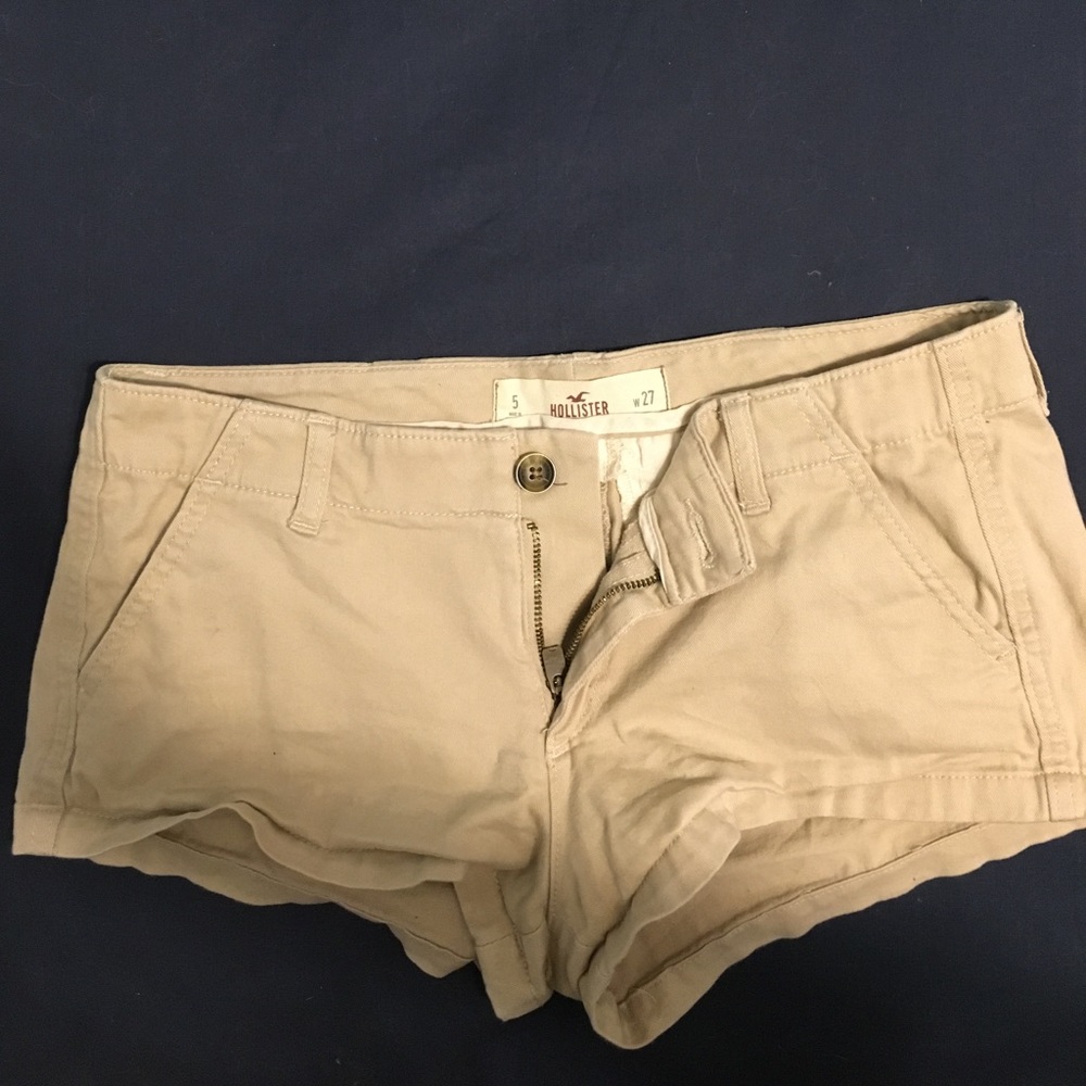 Khaki shorts
