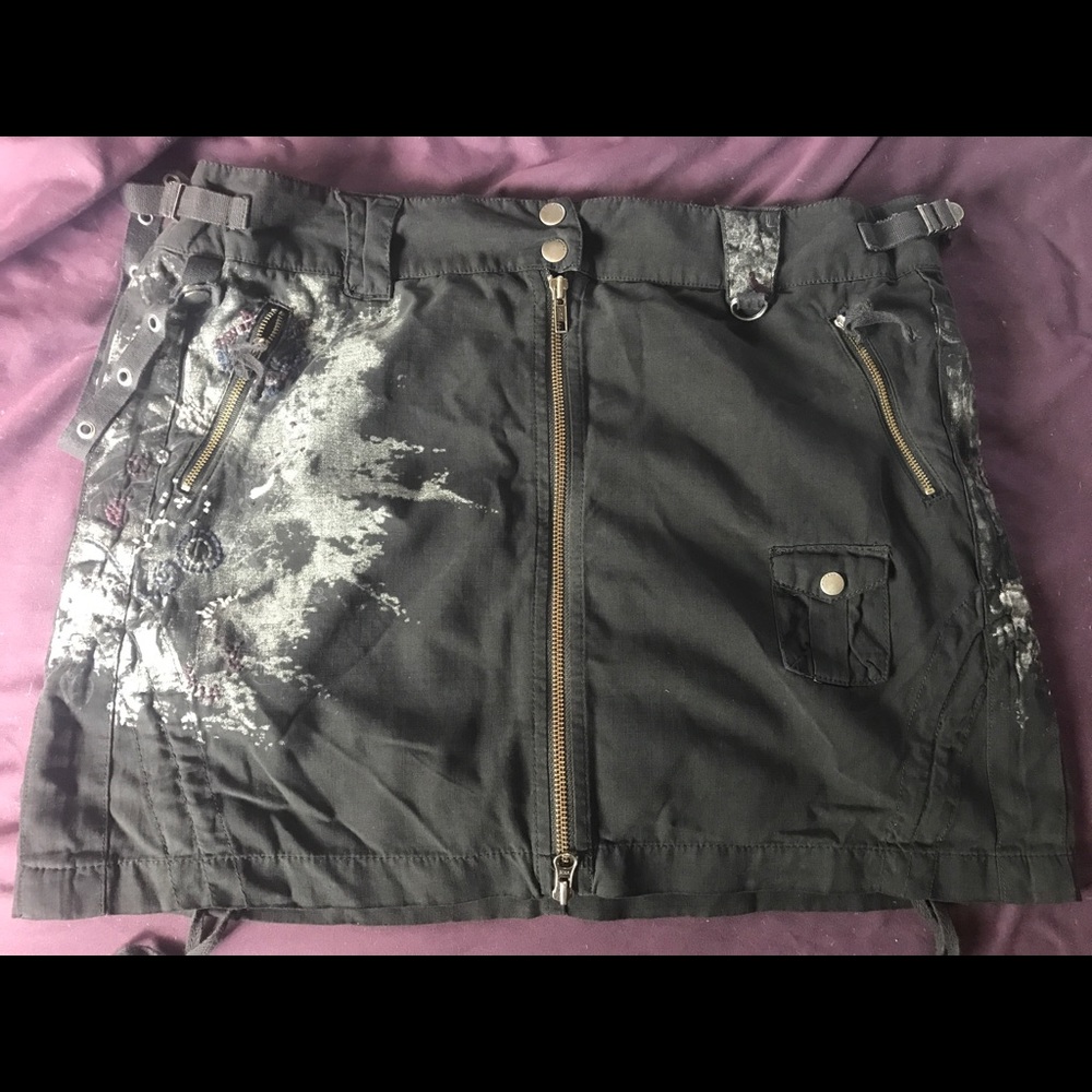 Da-nang embroidered mini skirt
