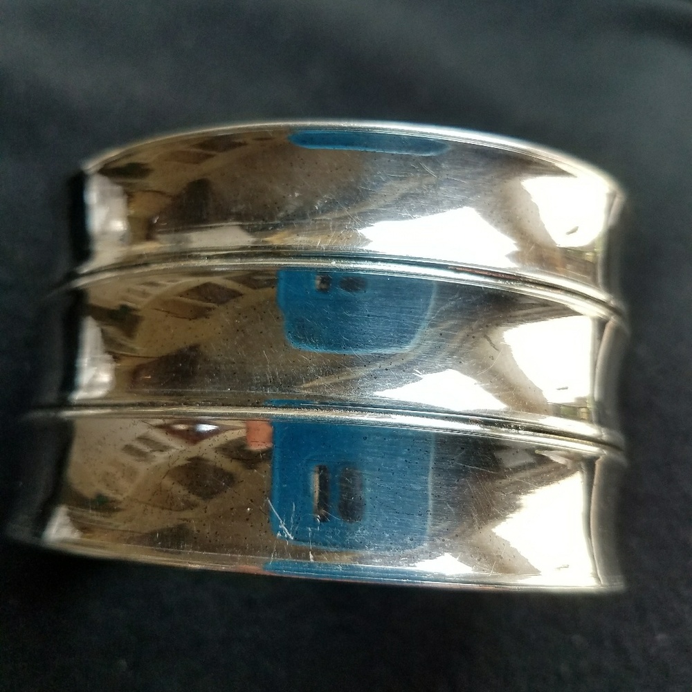 Sterling silver Italian cuff bracelet. Wide, nice!