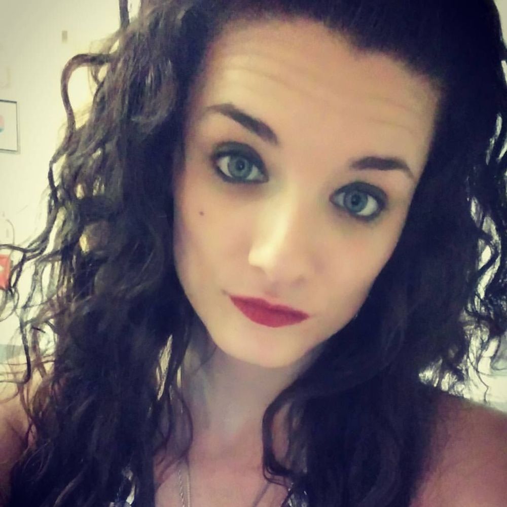 Meet your Posher, Tiffany