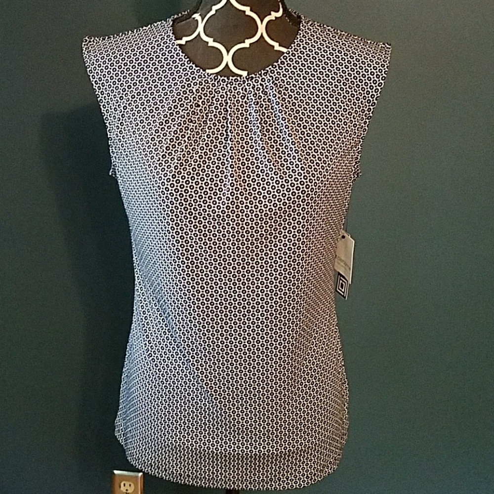Liz Claiborne Navy sleeveless blouse