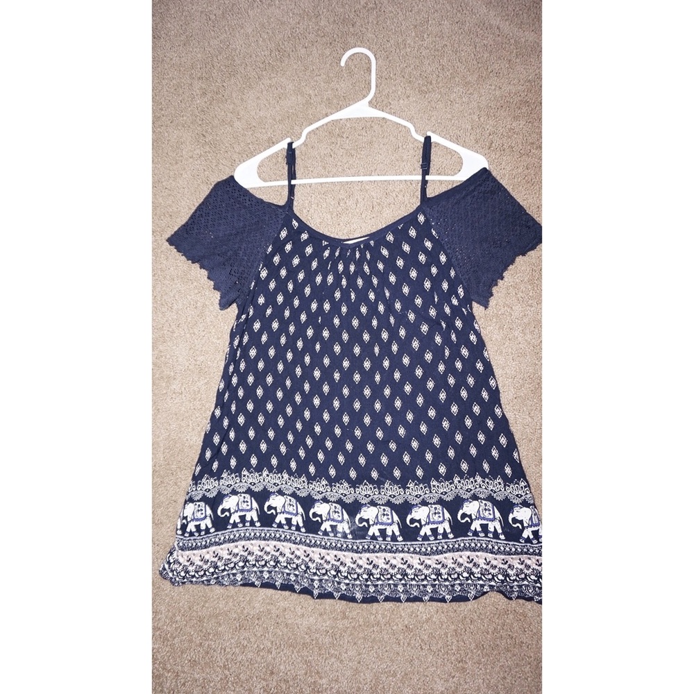 Blue elephant pattern dress🐘