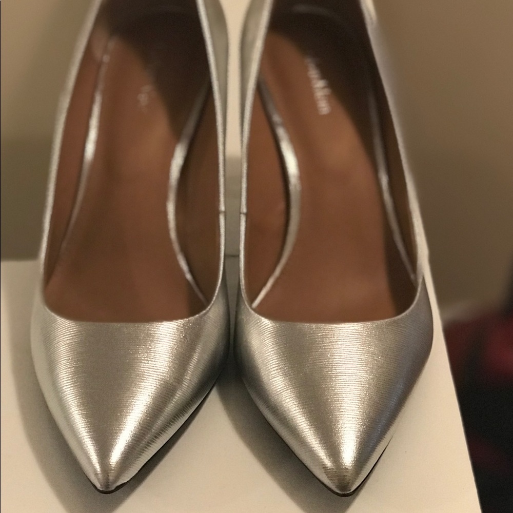 Calvin Klein Gayle Pumps