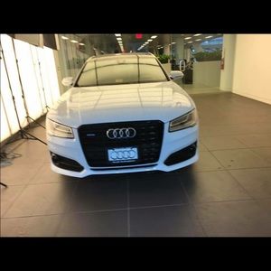 Meet your Posher, Sam