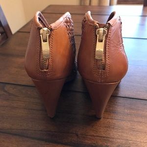 Vince Camuto Heels