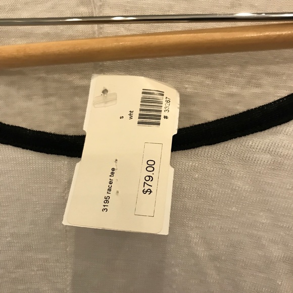 Red Haute color block T - Picture 3 of 3