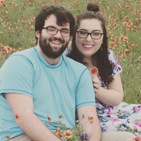 Meet Your Posher!! - Picture 3 of 3