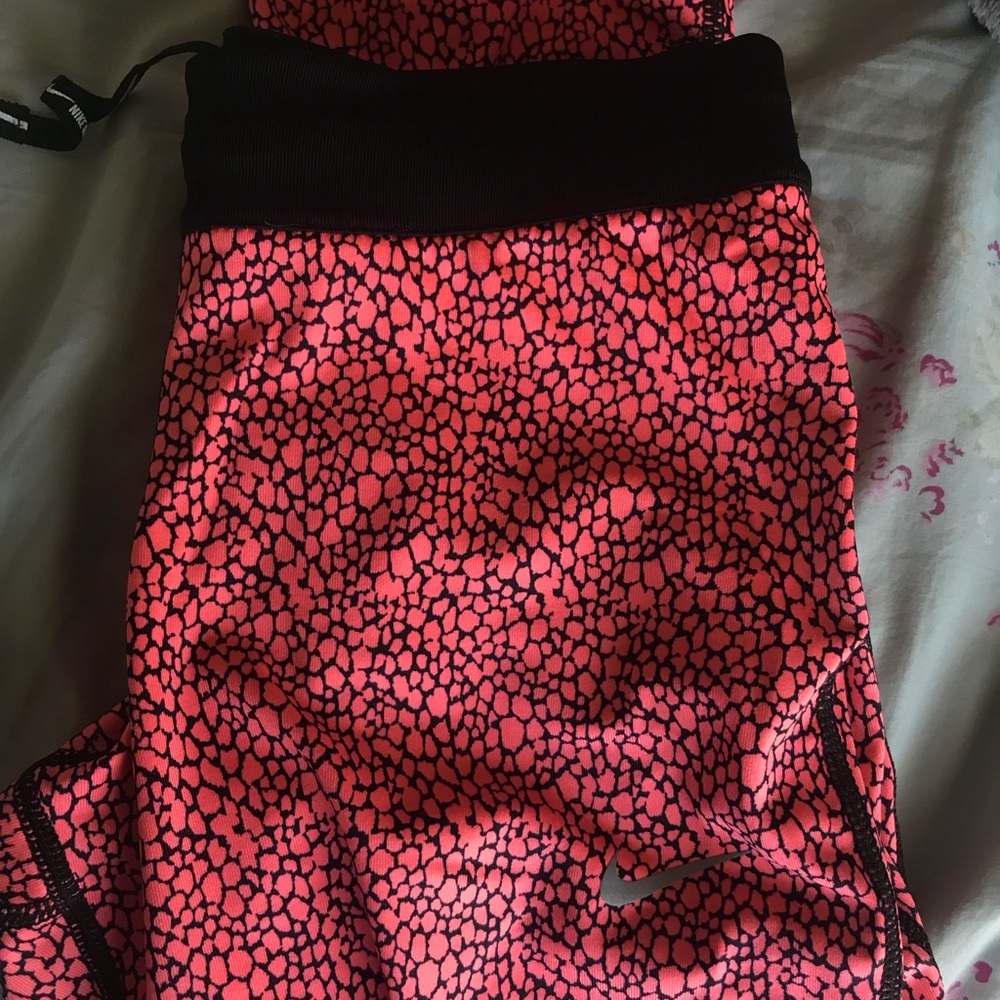 Nike crop leggings - Picture 6 of 6