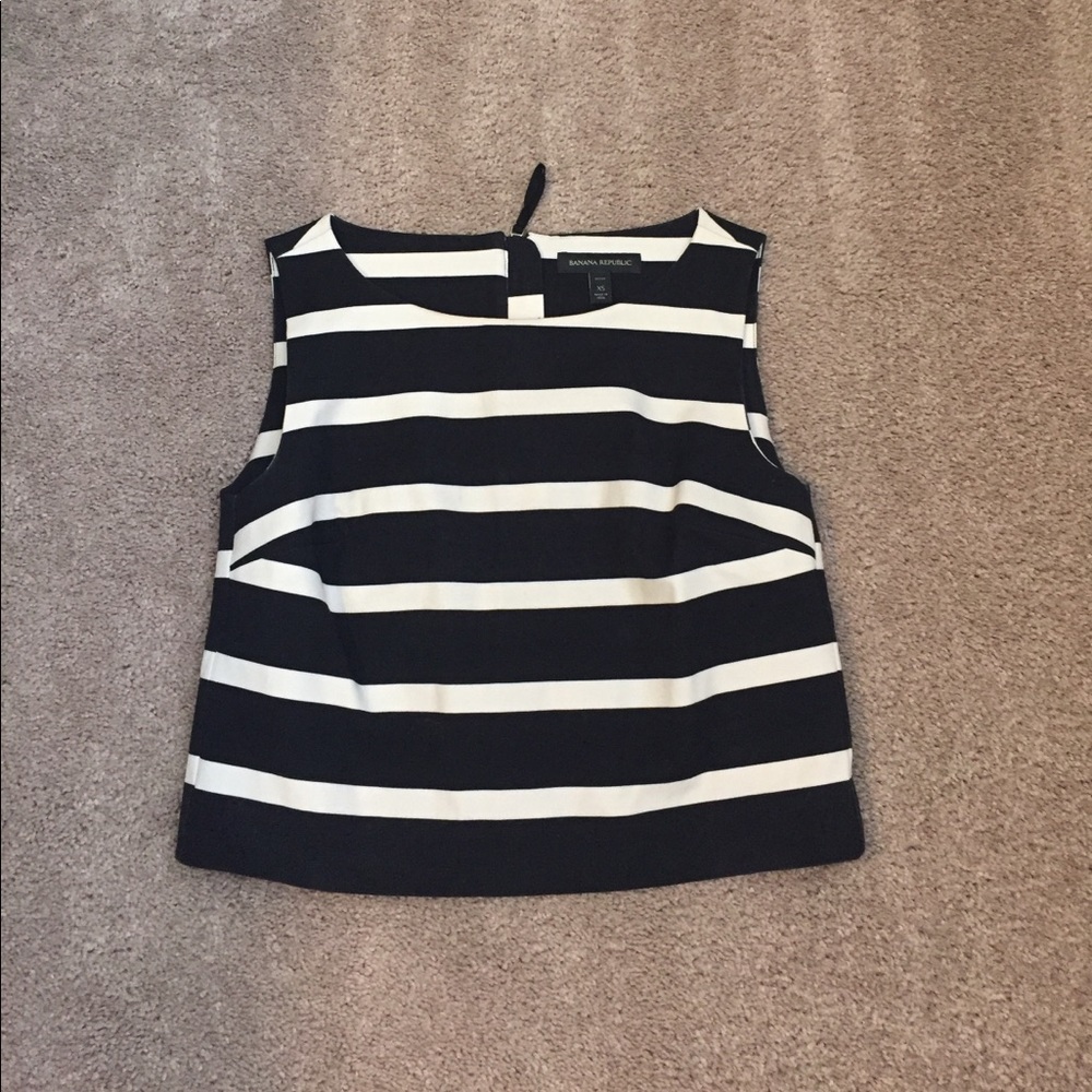 Navy & white cropped top