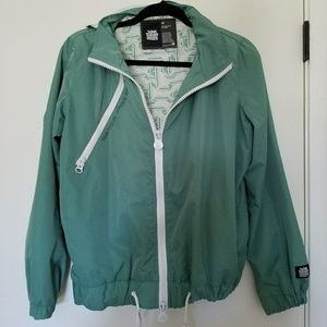 Lined wind breaker
