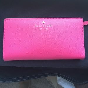 CEDAR STREET STACY WALLET