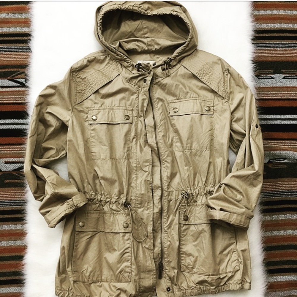 MICHAEL Michael Kors Rolled Sleeve Anorak, Size M - Picture 3 of 8