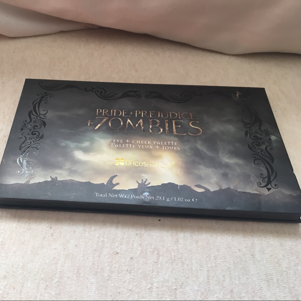 Pride and prejudice zombie palette