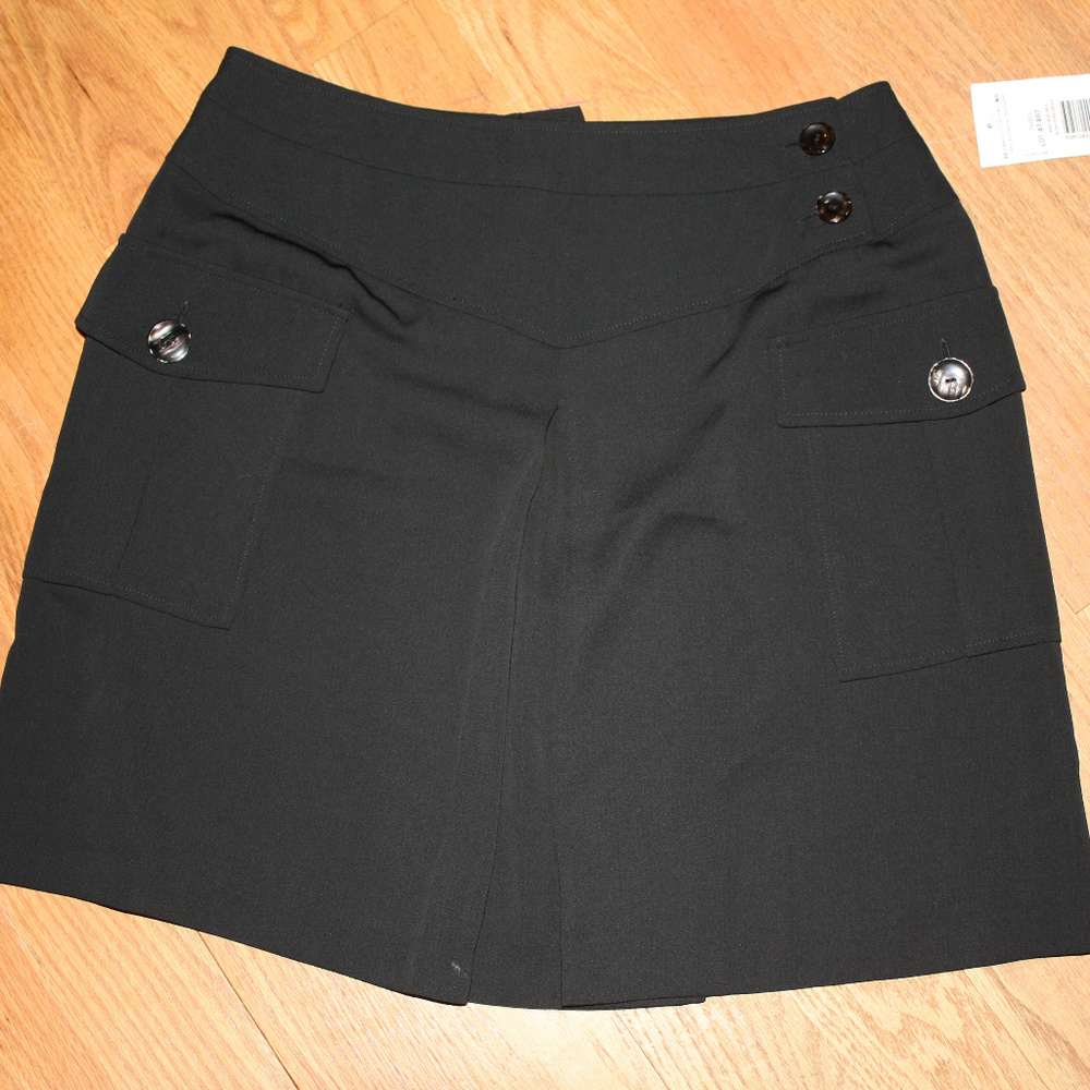 Super cute skirt with pockets