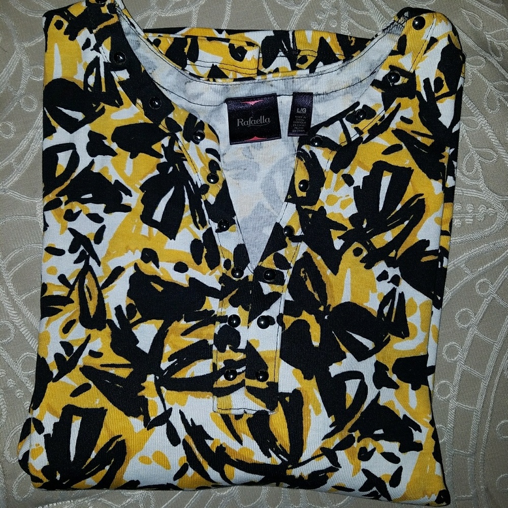 Women's size L yellow and black top