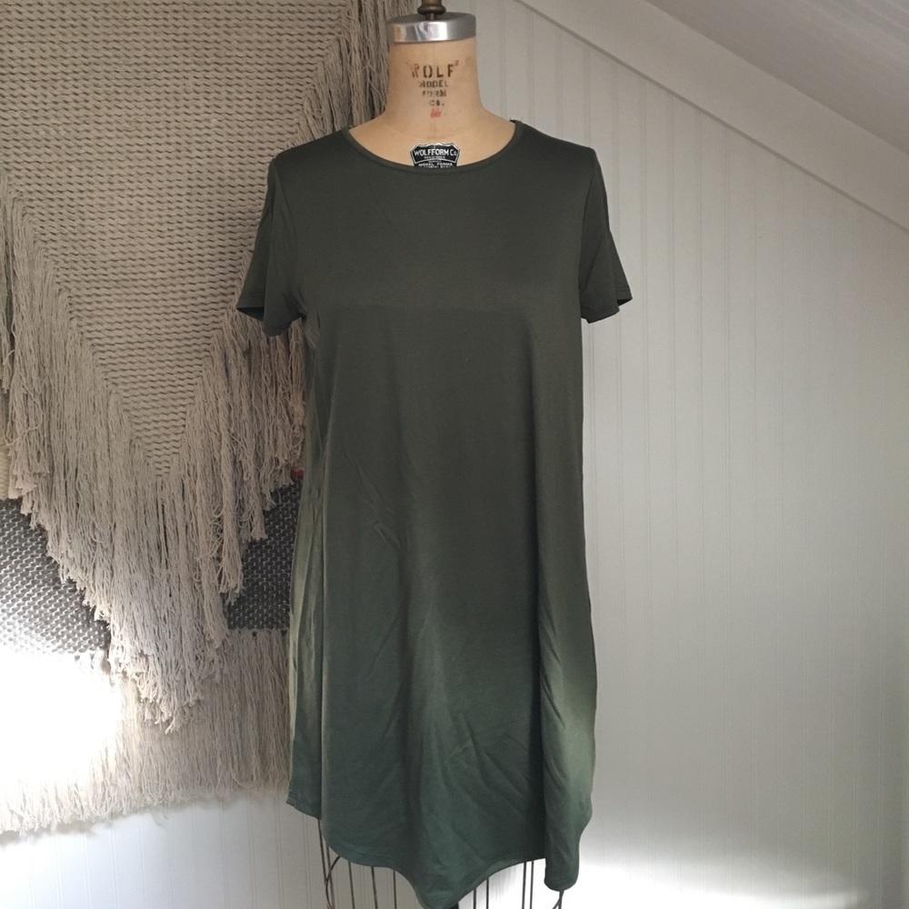 Green tshirt dress