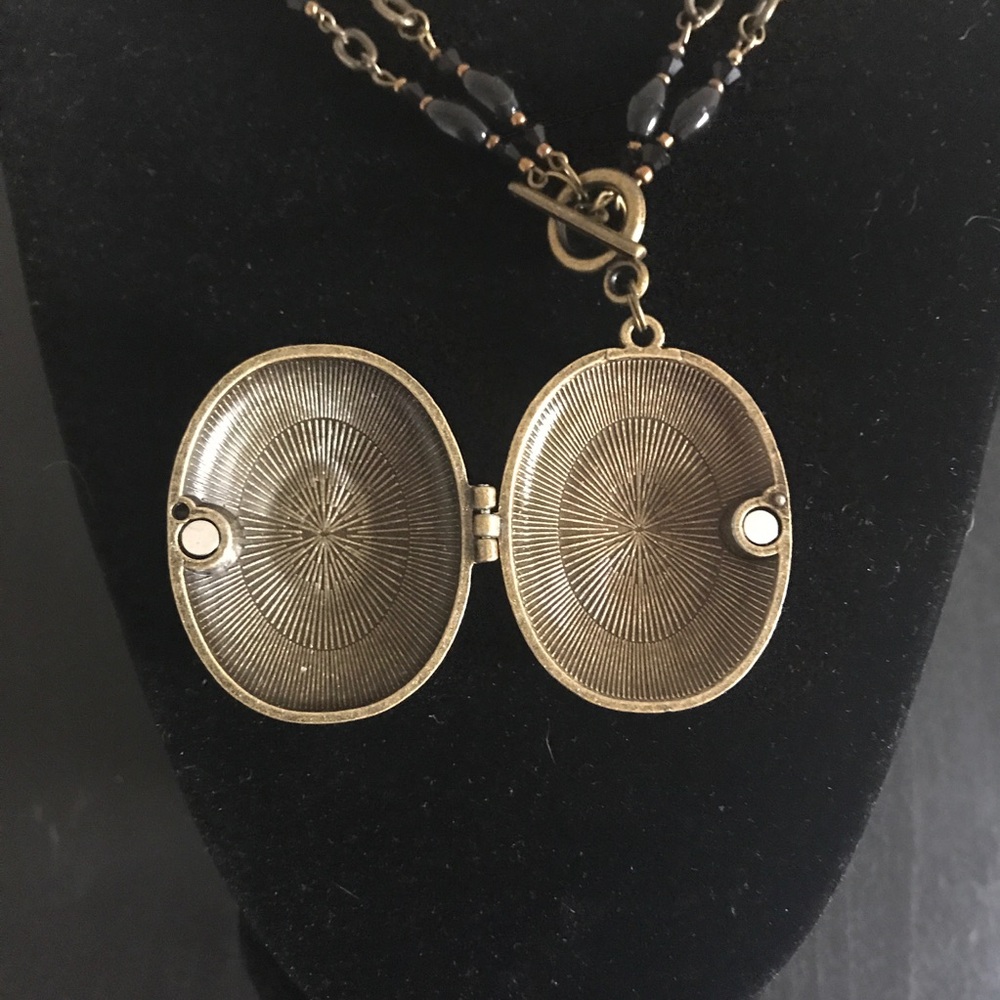 🎉HP🎉 2 Ways to Wear Handmade - Black/Brass - Picture 2 of 7