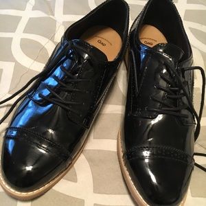 Gap Oxford Shoes - Size 9