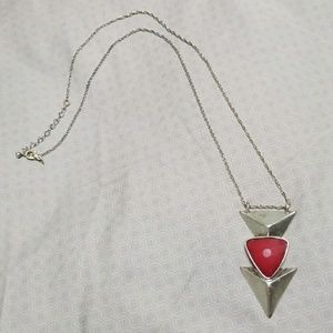 3 for $20 💎Medium length silver & magenta arrow necklace