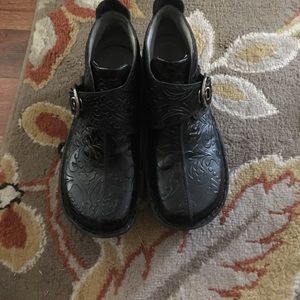 Black Algeria Booties