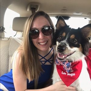 Meet your Posher, Elizabeth