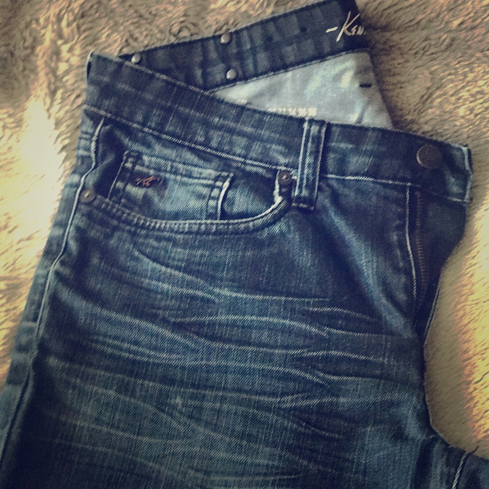 Kenneth Cole "Straight Leg" Men's jeans. Sz 30/30