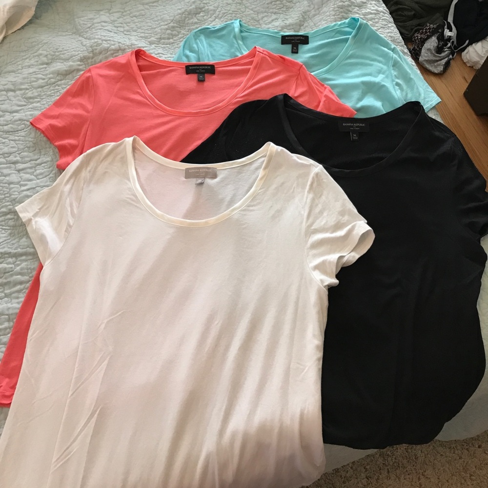 4 Banana Republic factory store XL Luxe Touch tees