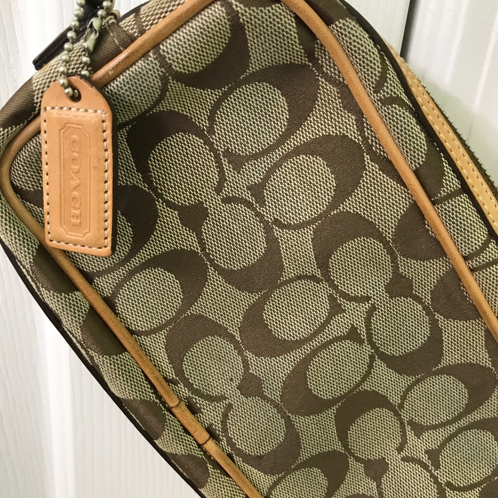 Authentic Coach crossbody bag