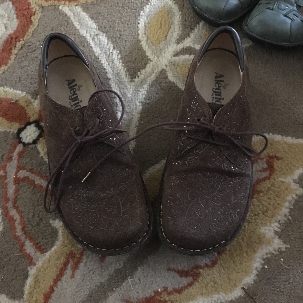 Algeria oxfords