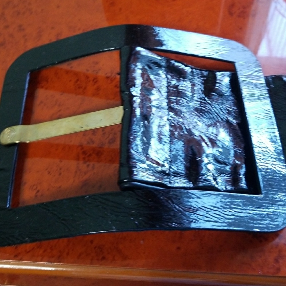 Renato Angi black patent leather belt