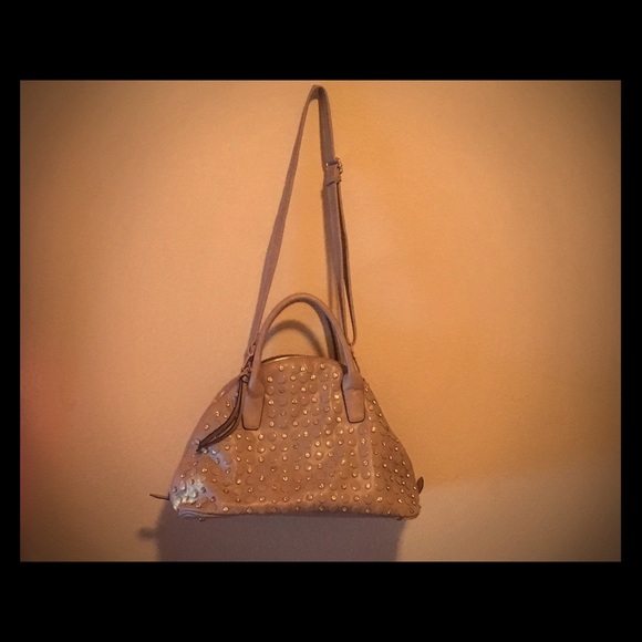 Dome-shaped Handbag - Picture 1 of 3