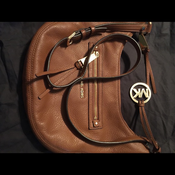 Sold - Picture 2 of 7