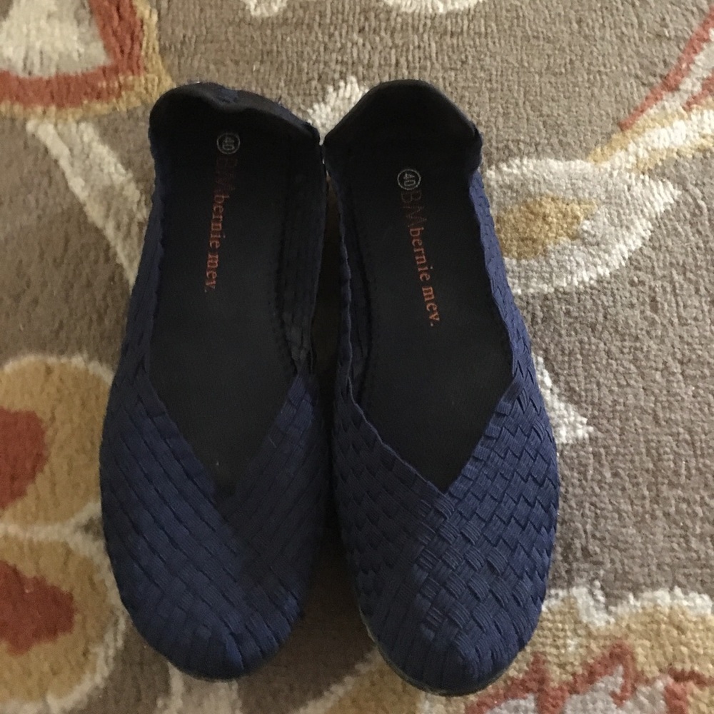 Bernie Mev flats