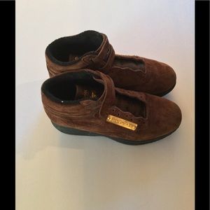 Brown Reebok sneaker