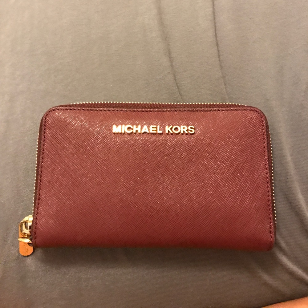 Maroon/ Burgundy BRAND NEW Michael Kors Wallet